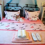 Waterfront Mediterranean Vila *